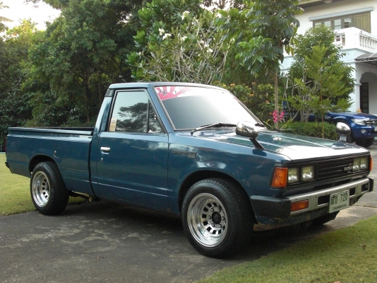 DATSUN 720 RX 4ขอ สภาพดีที่สุดในรุ่น