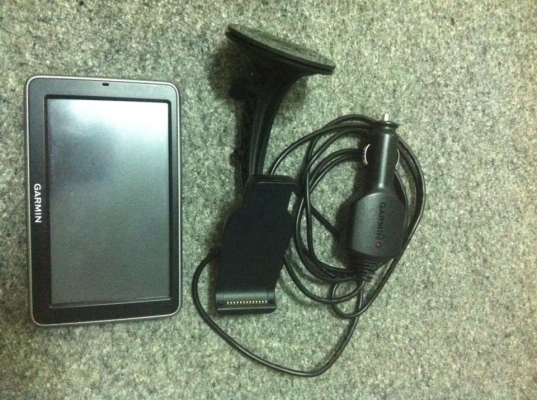 มีคนรับไปดูแลแล้วGPS Garmin 5นิ้ว Nuvi  2565