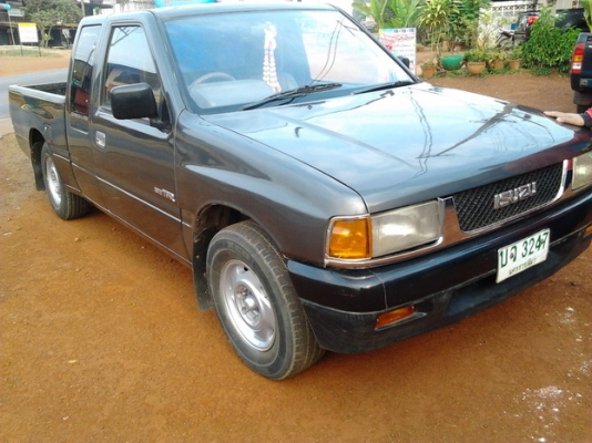 ขาย กระบะแค็ป มังกรทอง 2.5 ปี33/90 87HP เครื่องมังกร2.5ไดเร็กฯแห้งๆ แน่นดี ภายในสวยคอนโซลครบ แอร์ พ.ธรรมดา สีสวย(เก็บมา)ช่วงล่างไม่ส่าย ไม่เลื้อย ยางดี คัสซีสวยมาก พื้นปูกระบะ ล้อแม็ก พร้อมใช้ พร้อมลุยงาน ราคาต่อรองได้ครับ