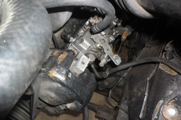 ขาย กระบะแค็ป มังกรทอง 2.5 ปี33/90 87HP เครื่องมังกร2.5ไดเร็กฯแห้งๆ แน่นดี ภายในสวยคอนโซลครบ แอร์ พ.ธรรมดา สีสวย(เก็บมา)ช่วงล่างไม่ส่าย ไม่เลื้อย ยางดี คัสซีสวยมาก พื้นปูกระบะ ล้อแม็ก พร้อมใช้ พร้อมลุยงาน ราคาต่อรองได้ครับ