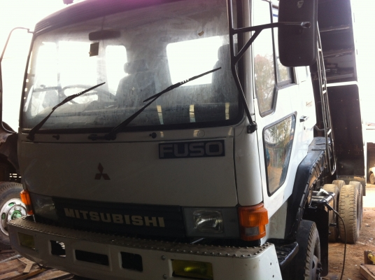 Fuso สวยๆ (รูปจริง) สภาพดี พร้อมใช้ 970,000 ต่อรองได้ที่บ้านเท่านั้นครับ Fuso สวยๆ (รูปจริง) สภาพดี พร้อมใช้ 970,000 ต่อรองได้ที่บ้านเท่านั้นครับ