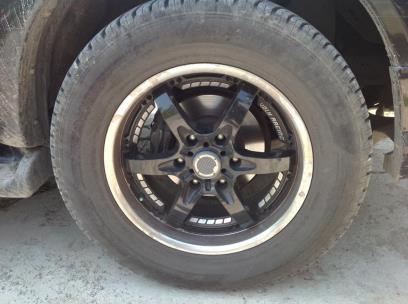 ขายล้อ 18 6 รู พร้อมยาง 265/60R18 ปี2010