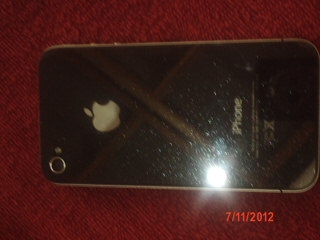ขาย iphone 4  32gb สภาพ 95\%สวยๆ ราคา 12000 บาท