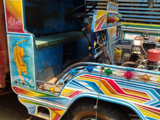 ***ขายแล้วครับขอบคุณ Truck2hand ขาย แต๋น6ล้อดั๊ม ขนาดกลาง เครื่องKUBOTA ET110 11แรง เกียร์110 คานหน้า110 คัสซีหน้า5 เฟืองท้าย100 สโลว์จิ๊ปฟอร์ด กระบอกดั๊ม 2.5ตัน กระบะเหล็ก กว้าง1.8ม.ยาว3.0ม.สูง1.6ม. จัดอ้อยได้ 6-7 ตัน พร้อมใช้ พร้อมลุยงาน ราคาต่อรองได้คร