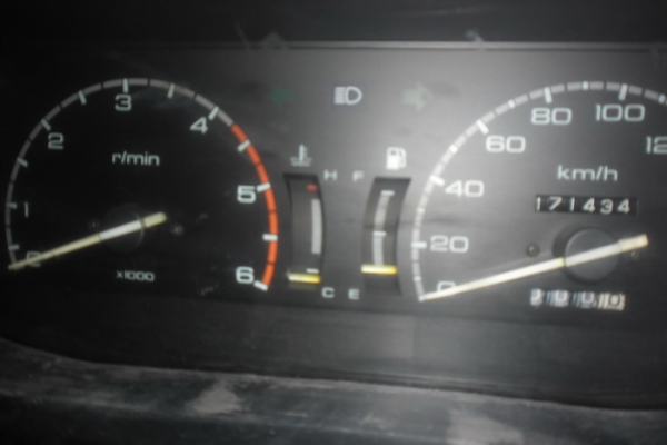 ขาย กระบะแค็ปมังกรทอง2.5โฉม"แป๊ะยิ้ม" แท้ ปี38/95 เครื่องเดิมมังกรทอง2.5ไดเร็กฯ แน่นๆ ไม่หลวม ไม่ไอ หน้า-หลังเดิม ไม่เคยชนหนัก สีสวยเก็บบ้างบางชิ้น ช่วงล่างดี คัสซีดี ภายในดี แอร์เย็น พ.ธรรมดา ไมล์17x,xxx แท้ ใช้น้อย แม็ก พื้นปูกระบะ ยางดี พร้อม