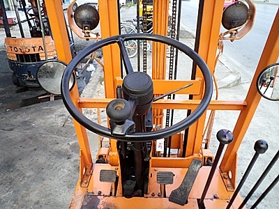 ขายรถยกโตโยต้า 700 กิโล เครื่องเบนซิน งาเทด้ำ มีบุ้งกี่ เสาสูง 3 เมตร สีเดิมจากนอก นำเข้าจากญี่ปุ่น ใช้งานได้ทันที ขายรถยกโตโยต้า 700 กิโล เครื่องเบนซิน งาเทด้ำ มีบุ้งกี่ เสาสูง 3 เมตร สีเดิมจากนอก นำเข้าจากญี่ปุ่น ใช้งานได้ทันที