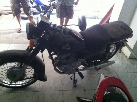 ขายhonda โบราณหาอยาก แปลกๆ สวยๆ เครื่องดี สตาทรมือ อินวอย 29000 0819884773 ขายhonda โบราณหาอยาก แปลกๆ สวยๆ เครื่องดี สตาทรมือ อินวอย 29000 0819884773