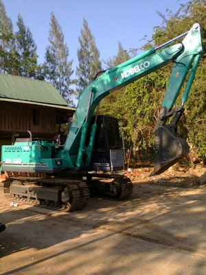 KOBELCO SK100 MACK 1เปลียนเก๋งKOMATSUคอนโทรนสั้น KOBELCO SK100 MACK 1เปลียนเก๋งKOMATSUคอนโทรนสั้น