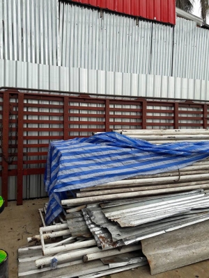 รั่วคอกไม้