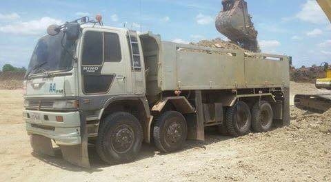 ขายสิบสองล้อ