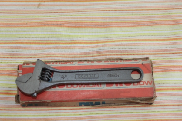 ขายประแจเลื่อนชุด DOWIDAT 4" 6" 8" 10" ขายประแจเลื่อนชุด DOWIDAT 4" 6" 8" 10"