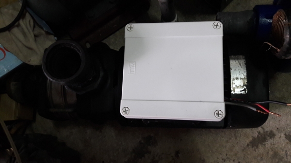 ขาย !! ปั้มน้ำหอยโข่ง.กุนด์ฟรอส.ขนาด3แรง380ท่อ2"พร้อมใช้งาน