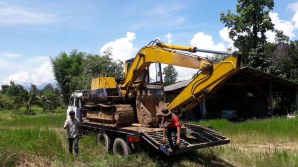 ขาย 315,000 KOMATSU pc 120-3 เครื่องดี ปั้มแรง เอวแน่น ช่วงล่างสวย รถสวยพร้อมใช้ 090-772-3710 090-77
