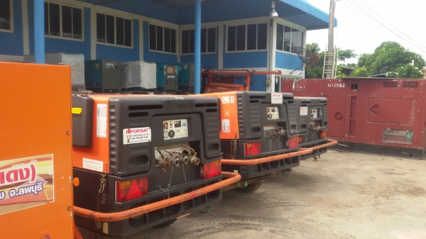 ขายปั๊มลม COMPAIR 260 cfm มี3ตัว