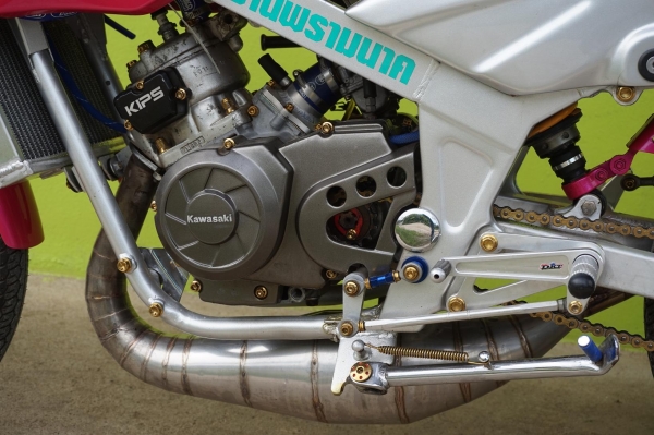 ขาย kawasaki victor 150 แต่งเต็ม สภาพสวย เอกสารทะเบียน พร้อมโอน ภาษี พรบ 2560
