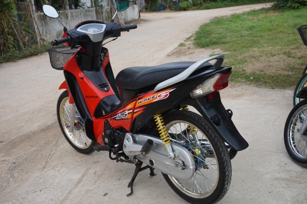ขาย HONDA WAVE 125 S ไฟเลี้ยวบังลม สตาร์ทมือ สภาพเดิมเครื่องเดิม เงียบดี