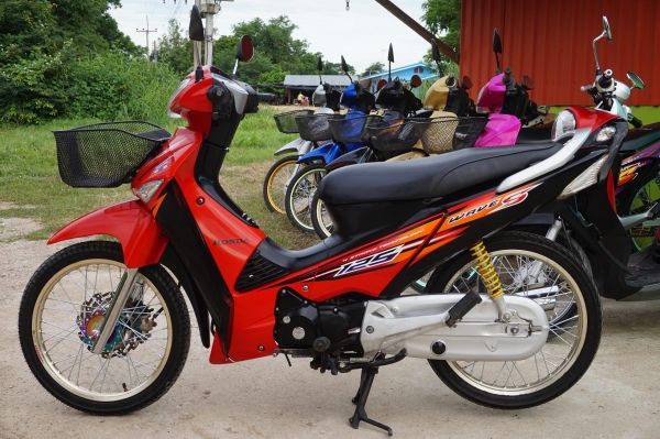 ขาย HONDA WAVE 125 S ไฟเลี้ยวบังลม สตาร์ทมือ สภาพเดิมเครื่องเดิม เงียบดี