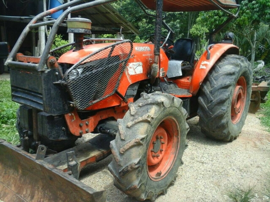 รถไถ KUBOTA M9540DTH ใช้งาน 5300 ชม. สวยสภาพดี เล่มพร้อม