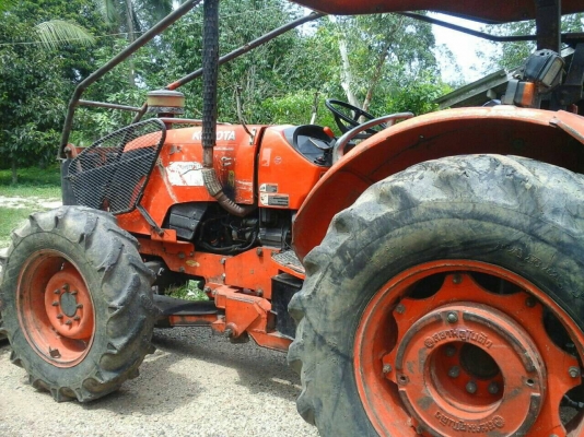 รถไถ KUBOTA M9540DTH ใช้งาน 5300 ชม. สวยสภาพดี เล่มพร้อม