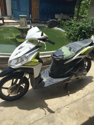 ขาย ฮอนด้า คลิก 110i หัวฉีด ปี54 รถอยู่สมุทรสงคราม เดิม มือเดียว สวยมาก เดิมทั้งคัน เครื่องหัวฉีดแน่นๆ ประหยัดสุดๆ ไม่ควัน ไม่หอน ศูนย์ดี ขับดีมาก ภาษีเต็ม รถตรวจเช็คเรียบร้อยพร้อมใช้งาน ทะเบียนพร้อมโอน ราคาขายรวมโอน 13000 บาท(จบหมด ไม่มีค่าใช้จ่ายเพ ขาย ฮอนด้า คลิก 110i หัวฉีด ปี54 รถอยู่สมุทรสงคราม เดิม มือเดียว สวยมาก เดิมทั้งคัน เครื่องหัวฉีดแน่นๆ ประหยัดสุดๆ ไม่ควัน ไม่หอน ศูนย์ดี ขับดีมาก ภาษีเต็ม รถตรวจเช็คเรียบร้อยพร้อมใช้งาน ทะเบียนพร้อมโอน ราคาขายรวมโอน 13000 บาท(จบหมด ไม่มีค่าใช้จ่ายเพ