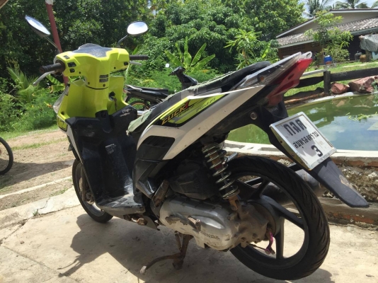 ขาย ฮอนด้า คลิก 110i หัวฉีด ปี54 รถอยู่สมุทรสงคราม เดิม มือเดียว สวยมาก เดิมทั้งคัน เครื่องหัวฉีดแน่นๆ ประหยัดสุดๆ ไม่ควัน ไม่หอน ศูนย์ดี ขับดีมาก ภาษีเต็ม รถตรวจเช็คเรียบร้อยพร้อมใช้งาน ทะเบียนพร้อมโอน ราคาขายรวมโอน 13000 บาท(จบหมด ไม่มีค่าใช้จ่ายเพ ขาย ฮอนด้า คลิก 110i หัวฉีด ปี54 รถอยู่สมุทรสงคราม เดิม มือเดียว สวยมาก เดิมทั้งคัน เครื่องหัวฉีดแน่นๆ ประหยัดสุดๆ ไม่ควัน ไม่หอน ศูนย์ดี ขับดีมาก ภาษีเต็ม รถตรวจเช็คเรียบร้อยพร้อมใช้งาน ทะเบียนพร้อมโอน ราคาขายรวมโอน 13000 บาท(จบหมด ไม่มีค่าใช้จ่ายเพ