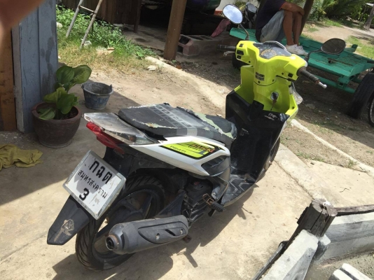 ขาย ฮอนด้า คลิก 110i หัวฉีด ปี54 รถอยู่สมุทรสงคราม เดิม มือเดียว สวยมาก เดิมทั้งคัน เครื่องหัวฉีดแน่นๆ ประหยัดสุดๆ ไม่ควัน ไม่หอน ศูนย์ดี ขับดีมาก ภาษีเต็ม รถตรวจเช็คเรียบร้อยพร้อมใช้งาน ทะเบียนพร้อมโอน ราคาขายรวมโอน 13000 บาท(จบหมด ไม่มีค่าใช้จ่ายเพ ขาย ฮอนด้า คลิก 110i หัวฉีด ปี54 รถอยู่สมุทรสงคราม เดิม มือเดียว สวยมาก เดิมทั้งคัน เครื่องหัวฉีดแน่นๆ ประหยัดสุดๆ ไม่ควัน ไม่หอน ศูนย์ดี ขับดีมาก ภาษีเต็ม รถตรวจเช็คเรียบร้อยพร้อมใช้งาน ทะเบียนพร้อมโอน ราคาขายรวมโอน 13000 บาท(จบหมด ไม่มีค่าใช้จ่ายเพ