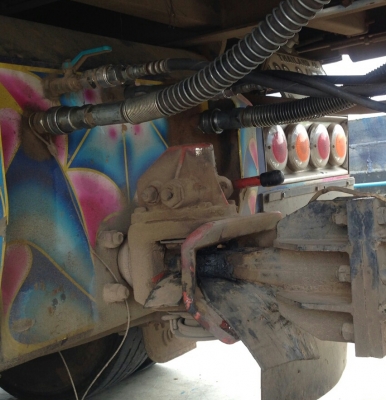 สิบล้อ อีซูชุ FVZ 300ปี55แม่ลูก3คาน ดั้มกะบะมีเนียมค็อกเกษตร สภาพดีสวยกริ๊ปเดิมๆทั้งคัน ทะเบียนพร้อมโอน ราคา 2,250,000บ คร๊าฟๆ