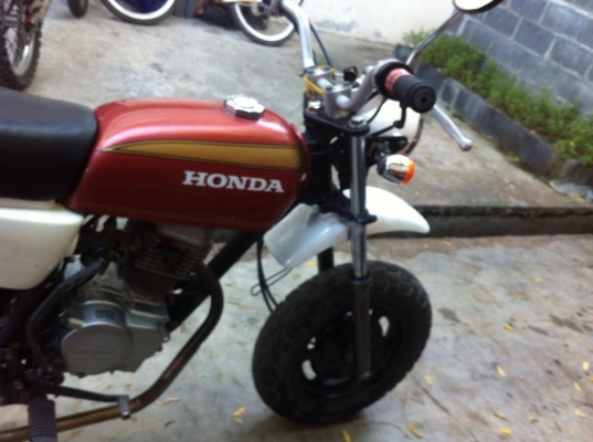 ขายhonda ape 50cc สนใจโทร 0873926558