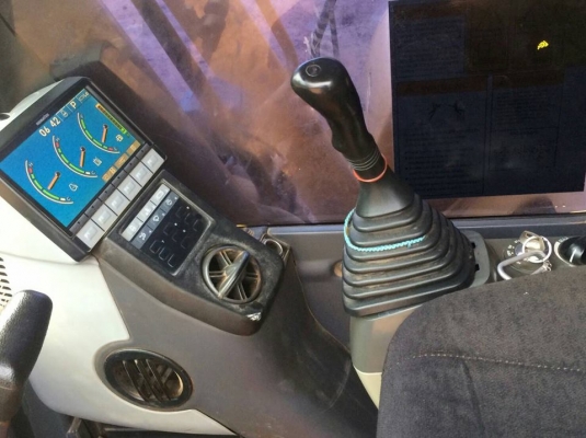 ขายแบ็คโค200-8 โคมัสสุ ทำงานน้อย12,×××ชม. รถ6ปี สภาพสวยเอกสารใบอินวอยซ์ บูมสวยเครื่องแน่น สภาพเดิม ขายแบ็คโค200-8 โคมัสสุ ทำงานน้อย12,×××ชม. รถ6ปี สภาพสวยเอกสารใบอินวอยซ์ บูมสวยเครื่องแน่น สภาพเดิม