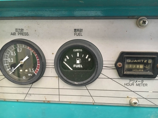 DENYO DIS-180SB2 : เครื่องปั๊มลม 180cfm : 7 บาร์ สภาพดี โทร. 080-6565422 (หนิง)