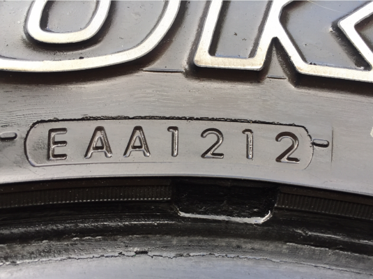 ยาง All Yokohama 31 10.5 R15 ปี12 พร้อมใช้งาน ราคาไม่แพง