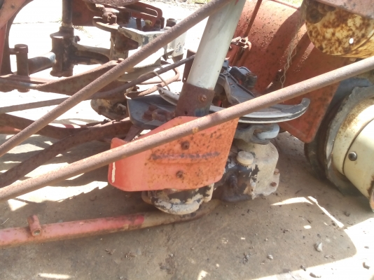 ขายรถเกี่ยวเกินตาม เก่านอกตามสภาพครับ 6500