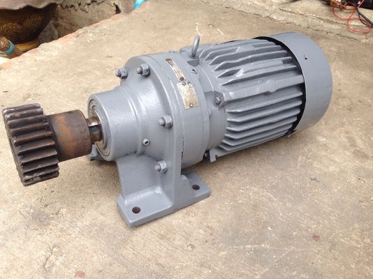 ขายมอเตอร์เกียร์ Cycro drive Sumitomo 3HP. 380V มอเตอร์Mitsubishi สภาพดีทำสีใหม่ วิ่งนิ่ม พร้อมใช้งาน