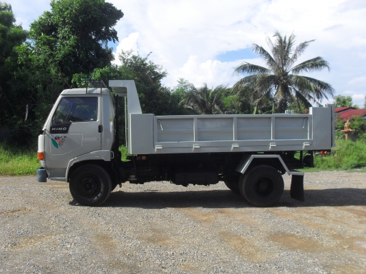 HINO FC2W 120 แรง ดั๊ม SAMMIT กระบอก 6 กระจกไฟฟ้า สวยๆ ครับ สนใจติดต่อ 089-8503558 เอ็กซ์แพร่