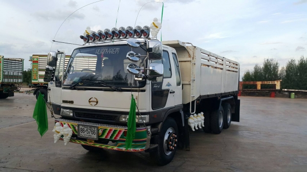 ขายด่วน3Mด้ัมแม่ลูก ราคาเบาๆ เครื่องเกียร์เดิม คัสซีสวยไม่บวม ยางดีทุกเส้น