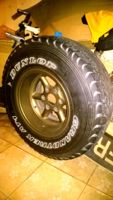 ขายล้อ6รู ขอบ15"x8.5" ET-34 พร้อมยาง'12 DL- AT 31" ขายล้อ6รู ขอบ15"x8.5" ET-34 พร้อมยาง'12 DL- AT 31"