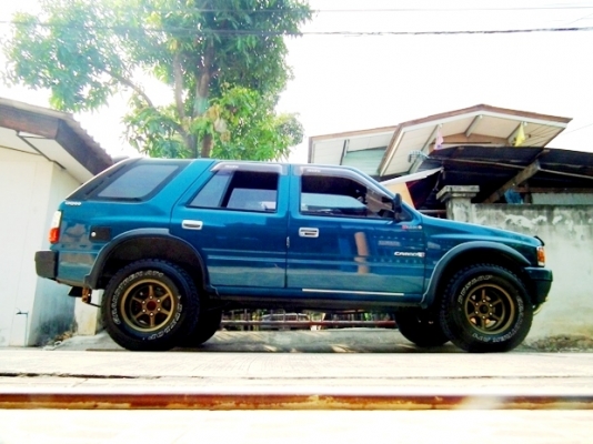 ขายล้อ6รู ขอบ15"x8.5" ET-34 พร้อมยาง'12 DL- AT 31" ขายล้อ6รู ขอบ15"x8.5" ET-34 พร้อมยาง'12 DL- AT 31"