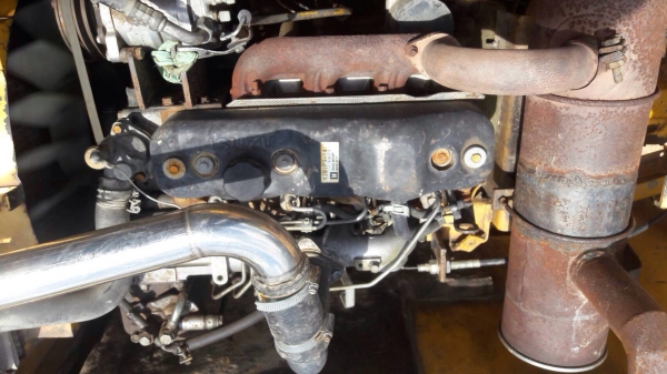 ขาย SK60 มาร์ค 2  ราคา 365,000  เครื่องดี ปั้มแรงดี เอว ช่วงล่างผ่าน รถพร้อมใช้งาน ครอบข้างมีครบ เอกสารใบปิดงวด 091-0206555 อยู่สุรินทร์