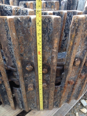 *สินค้าเก่านอก ขายตามสภาพ* ขายถูกด่วนๆ โซ่พร้อมแทรค KOMATSU PC40 ,PC45, PC50 ,PC55/(มี 38ข้อ) จำนวน1คู่ ราคาเพียง 39,000 บาท *สินค้าเก่านอก ขายตามสภาพ* ขายถูกด่วนๆ โซ่พร้อมแทรค KOMATSU PC40 ,PC45, PC50 ,PC55/(มี 38ข้อ) จำนวน1คู่ ราคาเพียง 39,000 บาท