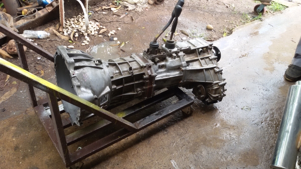 ขายเกียร์ TOYOTA FORJUNER FULLTIME เกียร์ธรรมดา