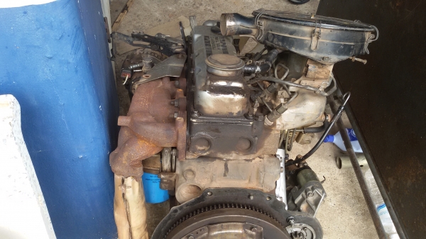 ขายเครื่องยนต์นิสสัน TD25 พร้อมใช้ อุปกรณ์ครบ