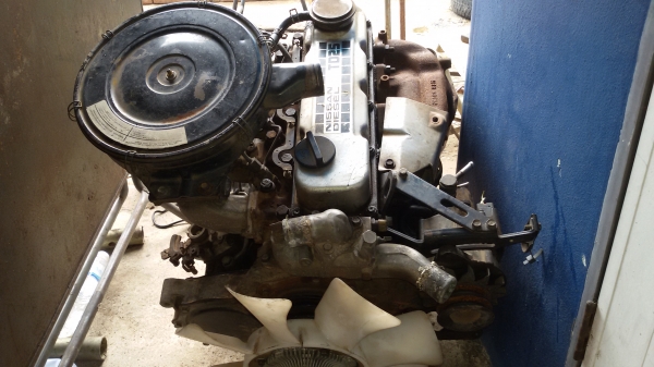 ขายเครื่องยนต์นิสสัน TD25 พร้อมใช้ อุปกรณ์ครบ