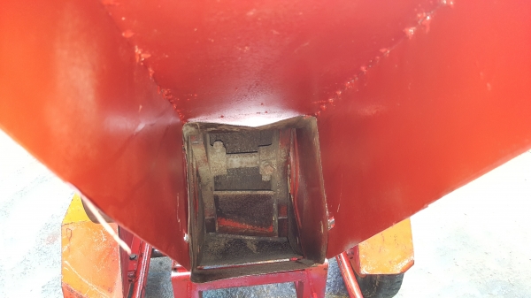 เครื่องย่อยกิ่งไม้ เดินหน้าได้ด้วยตัวเอง พร้อมใช้ จัดส่งได้ทุก จ.ว. เครื่องย่อยกิ่งไม้ เดินหน้าได้ด้วยตัวเอง พร้อมใช้ จัดส่งได้ทุก จ.ว.