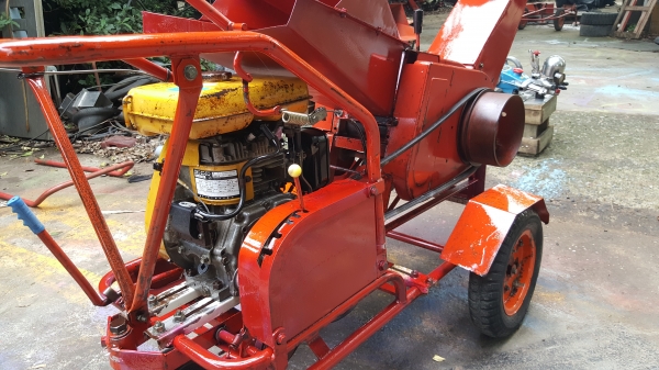 เครื่องย่อยกิ่งไม้ เดินหน้าได้ด้วยตัวเอง พร้อมใช้ จัดส่งได้ทุก จ.ว. เครื่องย่อยกิ่งไม้ เดินหน้าได้ด้วยตัวเอง พร้อมใช้ จัดส่งได้ทุก จ.ว.