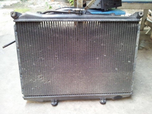 หม้อน้ำมิเนียม Datsun เก่าญี่ปุ่น ใส่ Big M หม้อน้ำมิเนียม Datsun เก่าญี่ปุ่น ใส่ Big M