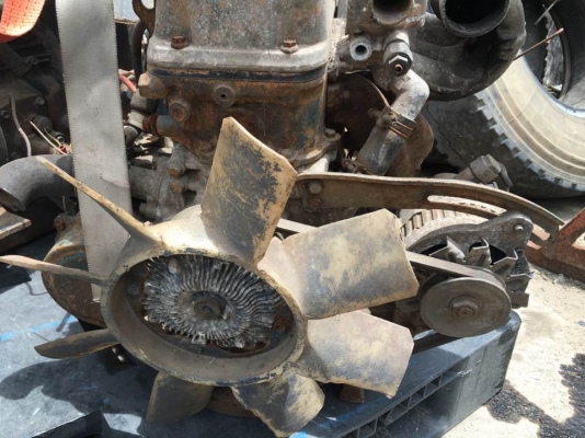 ขายเครื่องนิสสัน เครื่องดีเซล  5,000 บาทตามสภาพ