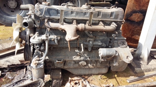 ขายเครื่อง isuzu 6sa1 45,000 ไม่มีเลข