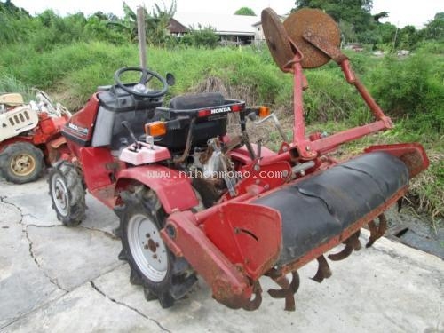 New รถพรวนดินนั่งขับ  HONDA   RT1300  รหัสสินค้า : 80904343 Tel.086-8150487 Line ID: nihonmono