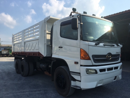 ขาย HINO 320แรงม้า ปี48 รถใช้น้อย สภาพดี สนใจติดต่อ 081-9426747