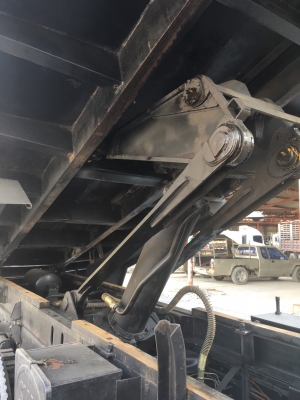 ขาย HINO 320แรงม้า ปี48 รถใช้น้อย สภาพดี สนใจติดต่อ 081-9426747